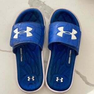 Under armour slides